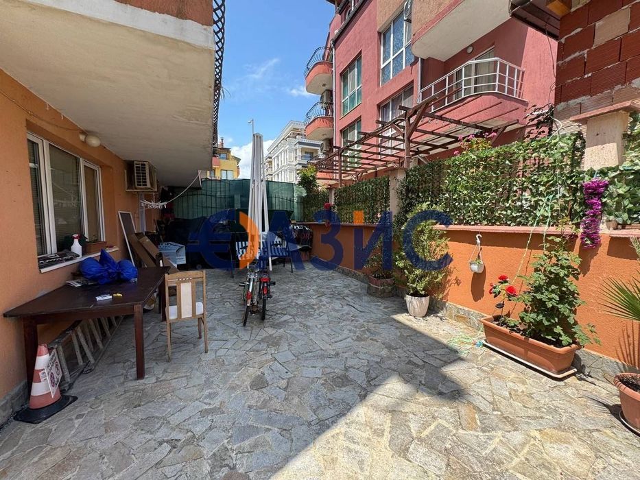 Продава се Двустаен апартамент в Несебър - 41 кв.м за 1586 €/кв.м - Снимка #13