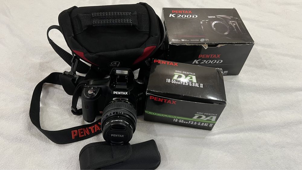 Цифров фотоапарат Pentax K200D