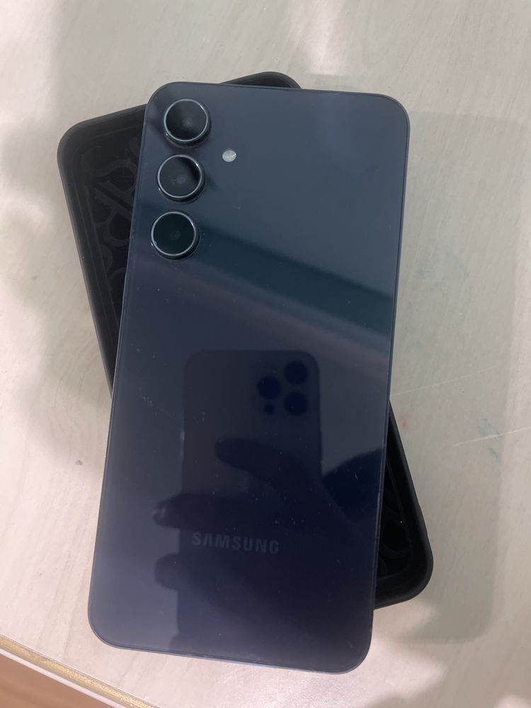 SOTUVDA! Galaxy A55 5G-Tezlik, sifat va 128 GB xotira bilan!