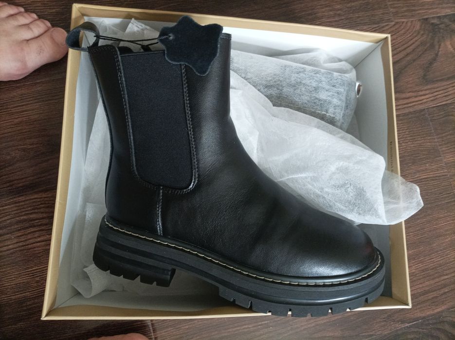 Кожа натуральная 38 разм новая с мехом купить не пожелает качество отл