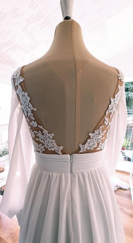 Rochie de mireasa marca Maria Bellini, realizata la comanda,Măsura S-M