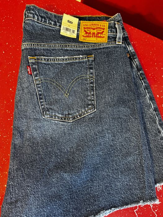 Blugi dama Levis marime XXL/ 18 corespund 46/48 NOI