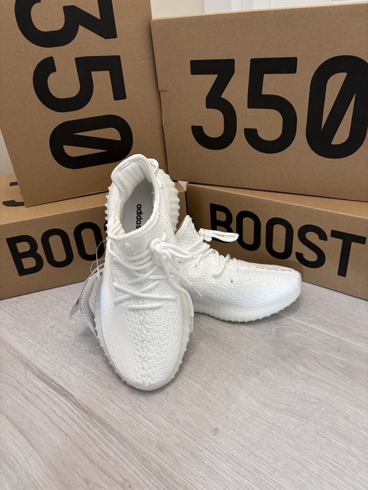 Yeezy 350 Cream White/Triple White_Premium Quality