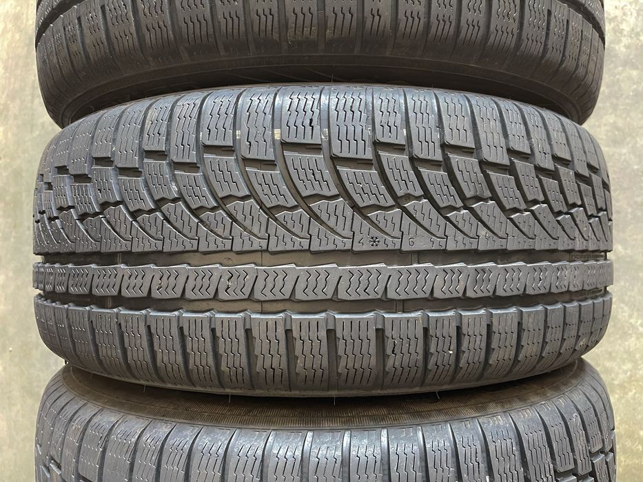 Set Anvelope Cauciucuri Nokian 225 50 R17 M+S Originale Profil 6mm