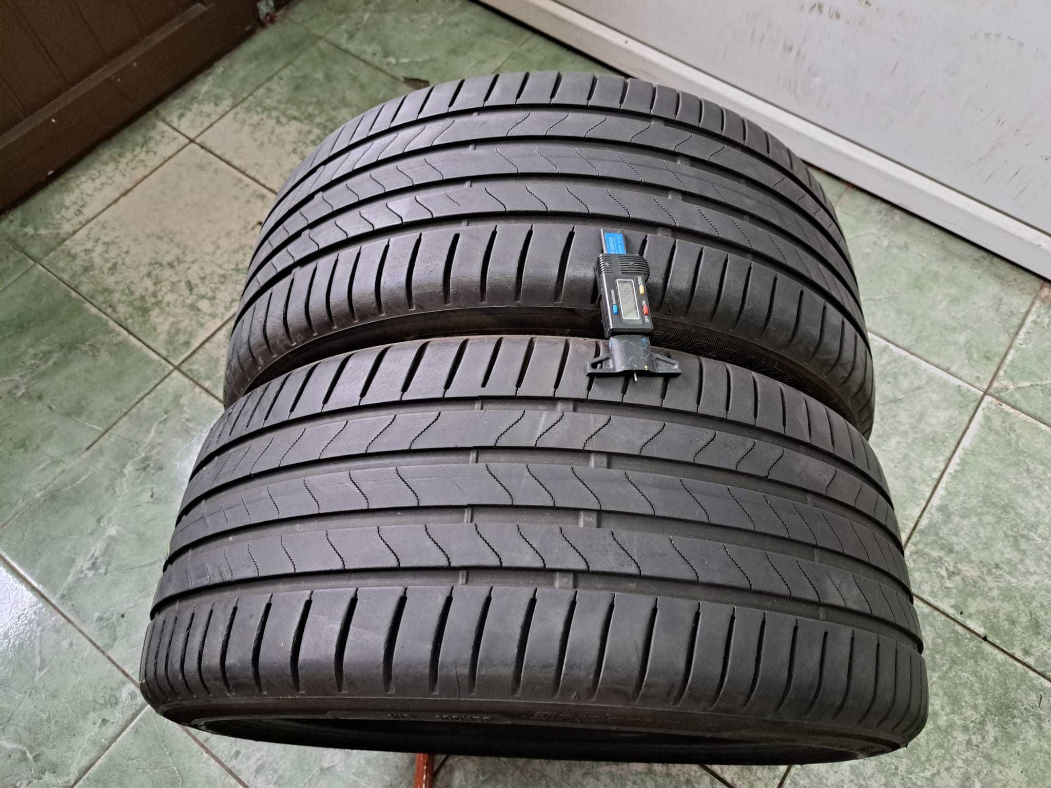 2 anvelope 225/40 R18 Bridgestone