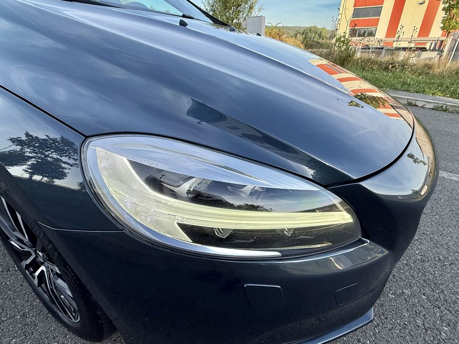 Volvo V40 Facelift 2.0 Diesel 120 CP euro 6 2017