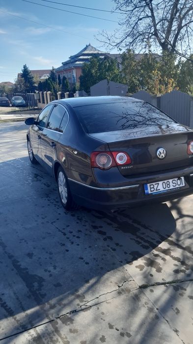 Vând Volkswagen Passat, motor 2.0,140 cai, interior alcantara etc