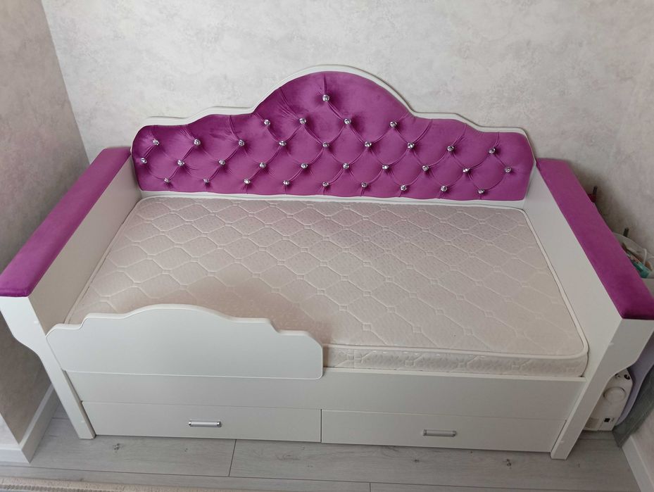 Диван детский с перегородкой, для девочки