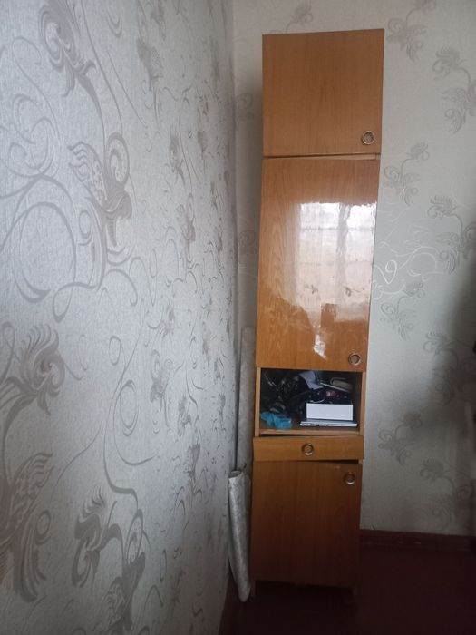 Отдам даром шкаф