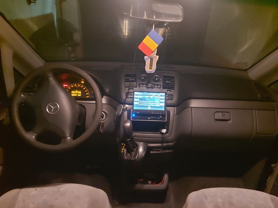 Mercedezs Viano CDI 2, 2 , din 2005, euro 4 , motor 2148 cm , putere 1