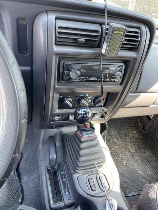 Jeep Cherokee Xj 2,5 Tdi