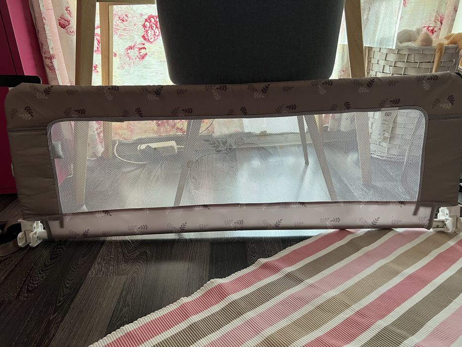 Преграда за детско легло