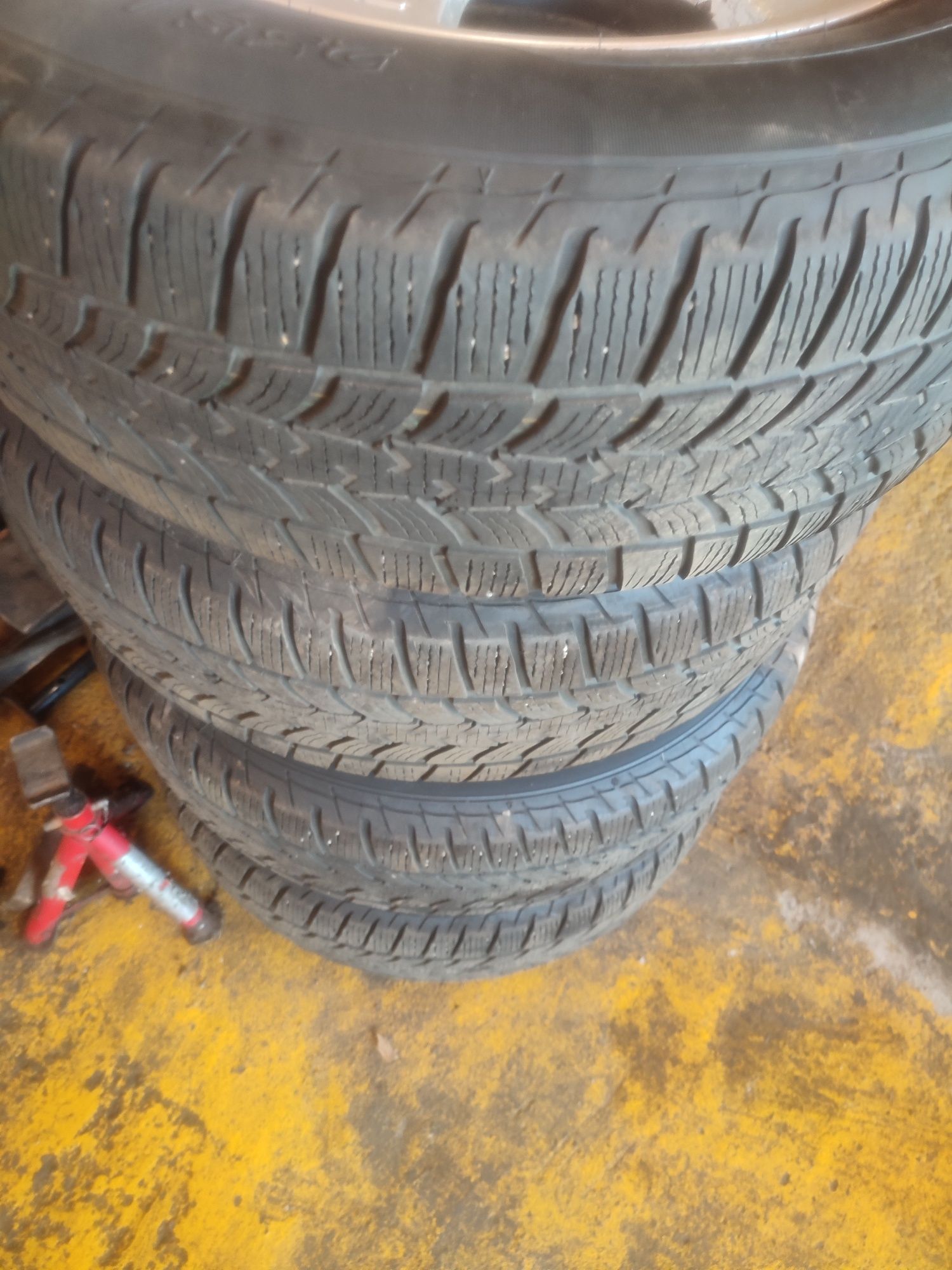 Jante,roti Volvo XC60 235/65r17