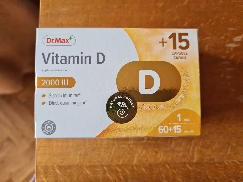 Super oferta Vitamina D 2000 iu,  cutie cu 60 capsule moi + 15 capsule