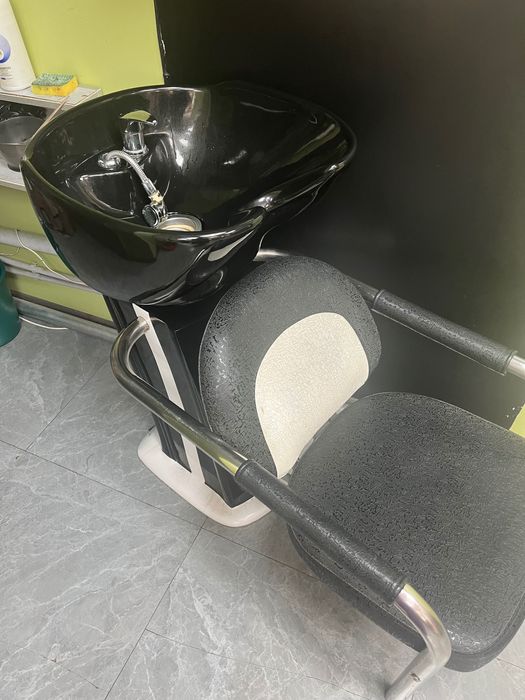 Мойка парикмахерская в рабочем состоянии