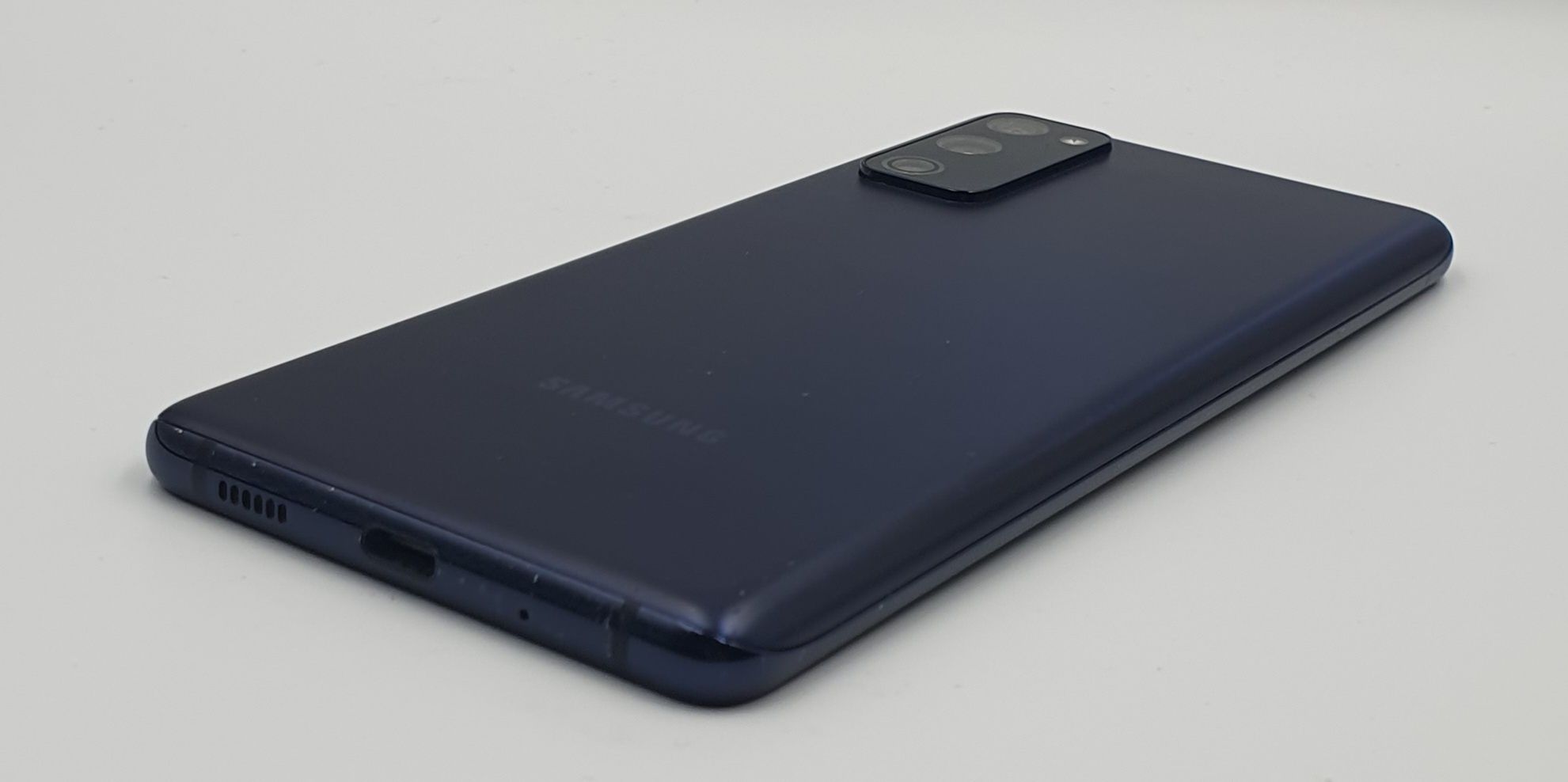 Amanet F28: Telefon Samsung Galaxy S20 FE