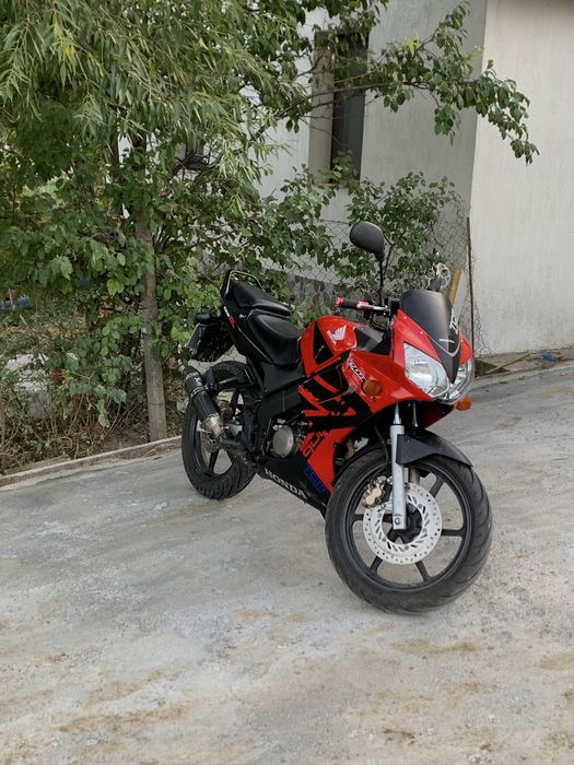 vand honda cbr 125 r