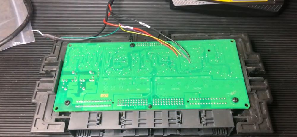 Repar Modul FRM3 CAS IMMO OFF BCM Airbag crash reset