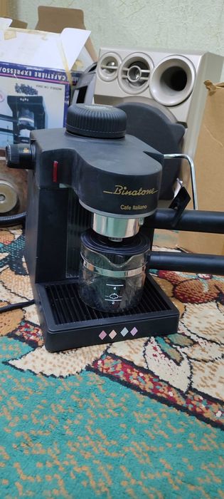 Продам Кофеварку Binatone CM-200X.