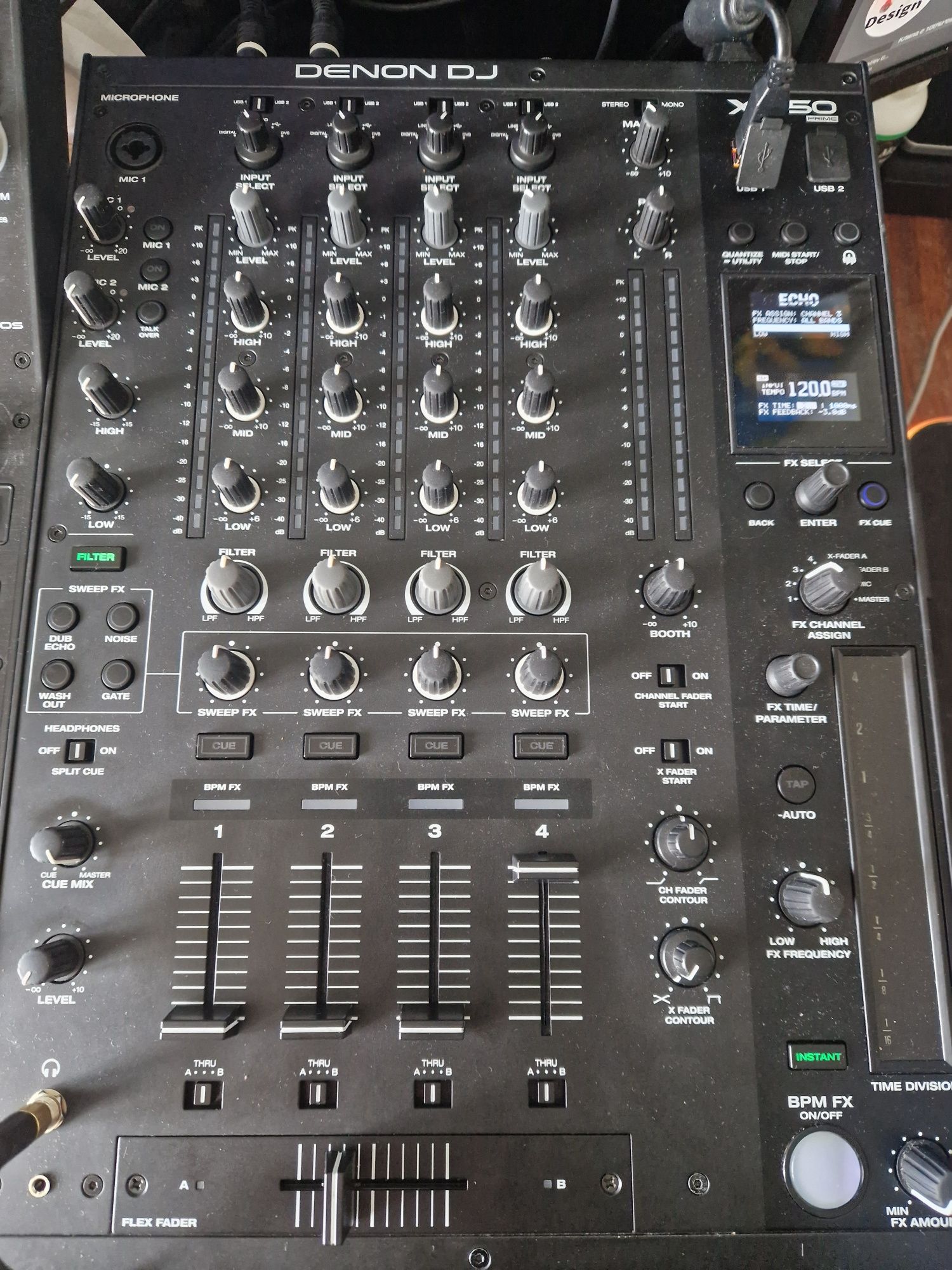 Mixer / Пулт Denon X1850 като нов + документи и кейс.