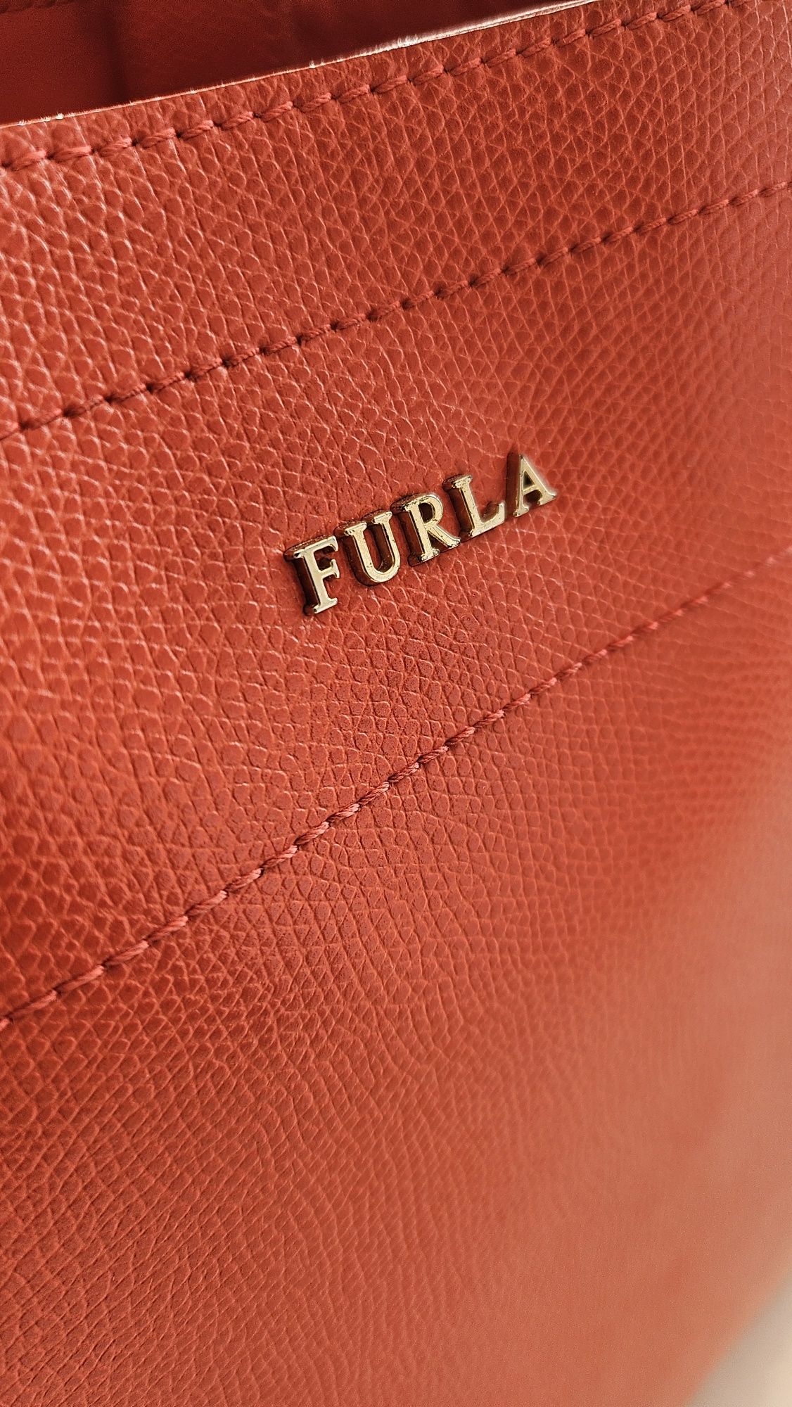 Фирменная сумка Furla