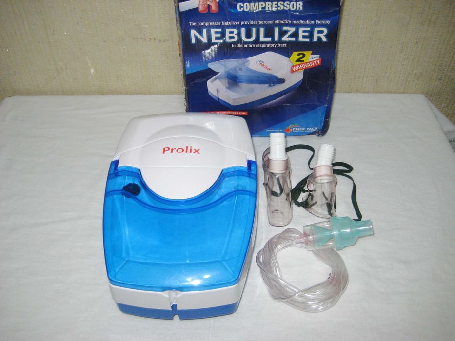Ингалятор Nebulizer аппарат с комплектом отличном почти новым состояни