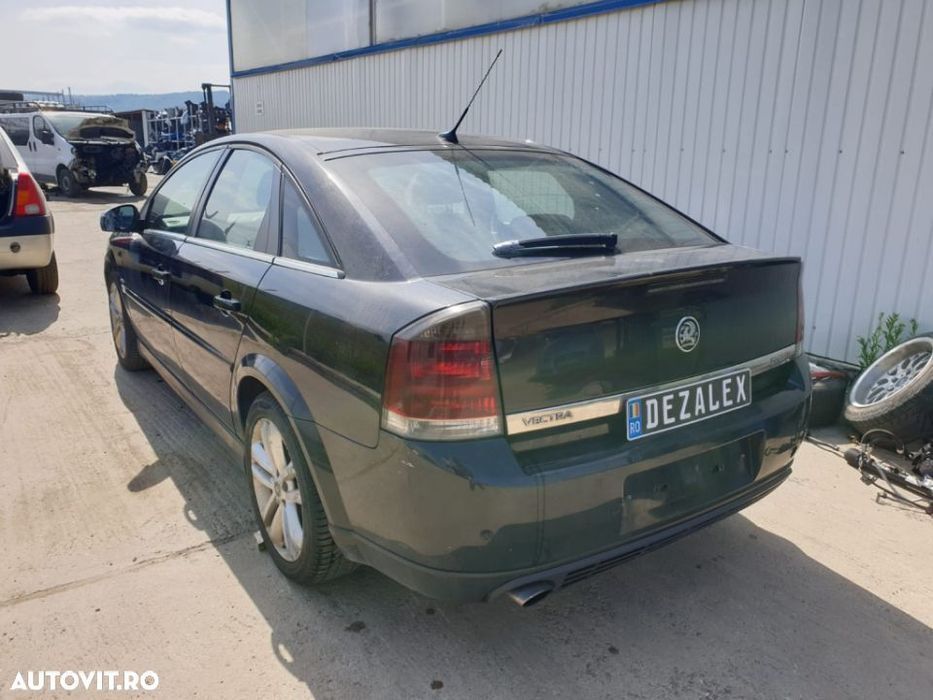 Dezmembrari Opel Vectra C facelift 150cp 1.9 cdti Piese Vectra C 1.9 diesel 6 trepte 150 cai