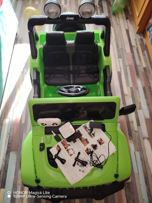 Masinuta electrica 4x4 Premier Jeep Wrangler Rubicon