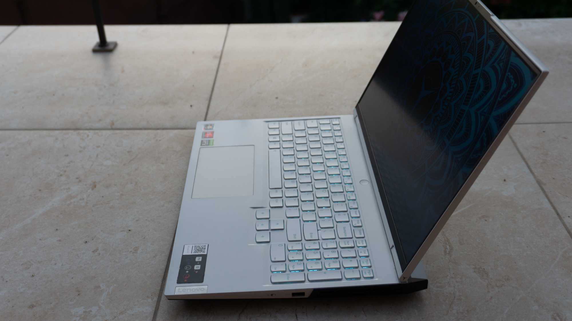 Laptop Gaming Lenovo Legion 5 PRO Ryzen 7 5800 RTX 3070 165Hz WQHD 16g