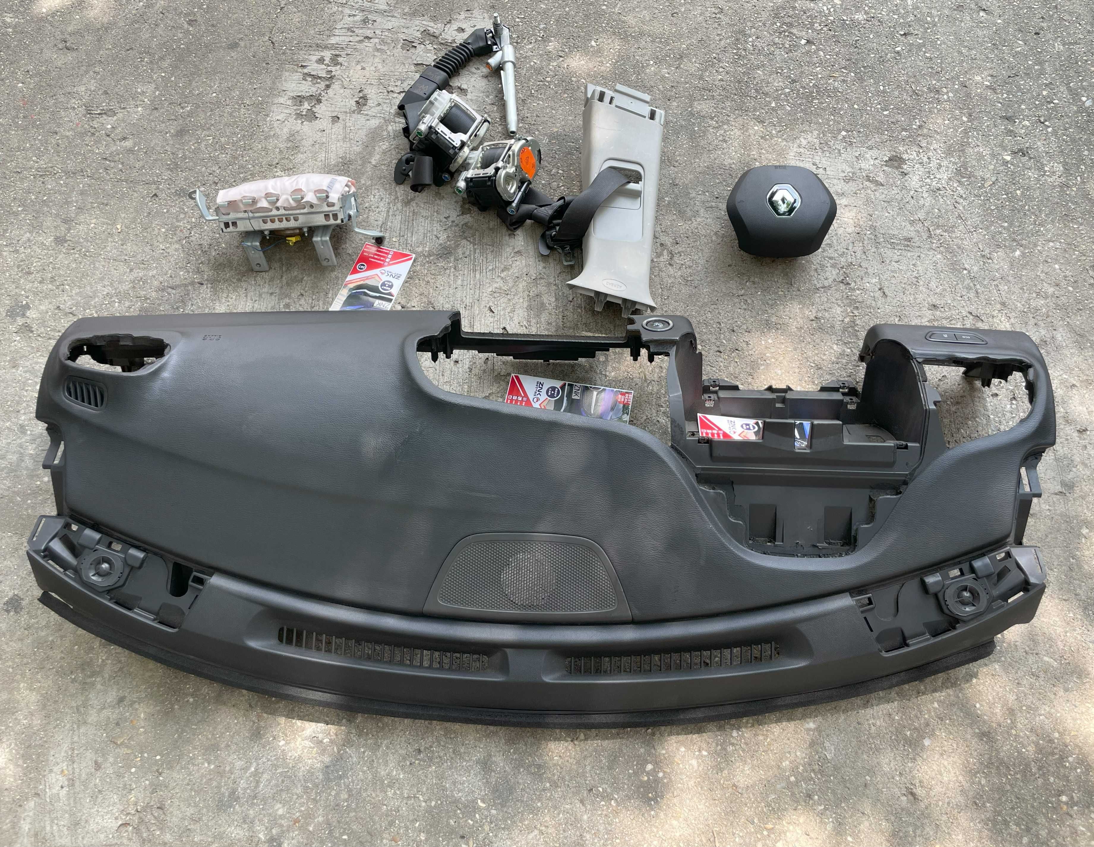 Renault Kadjar - plansa de bord - kit airbag volan pasager - centuri