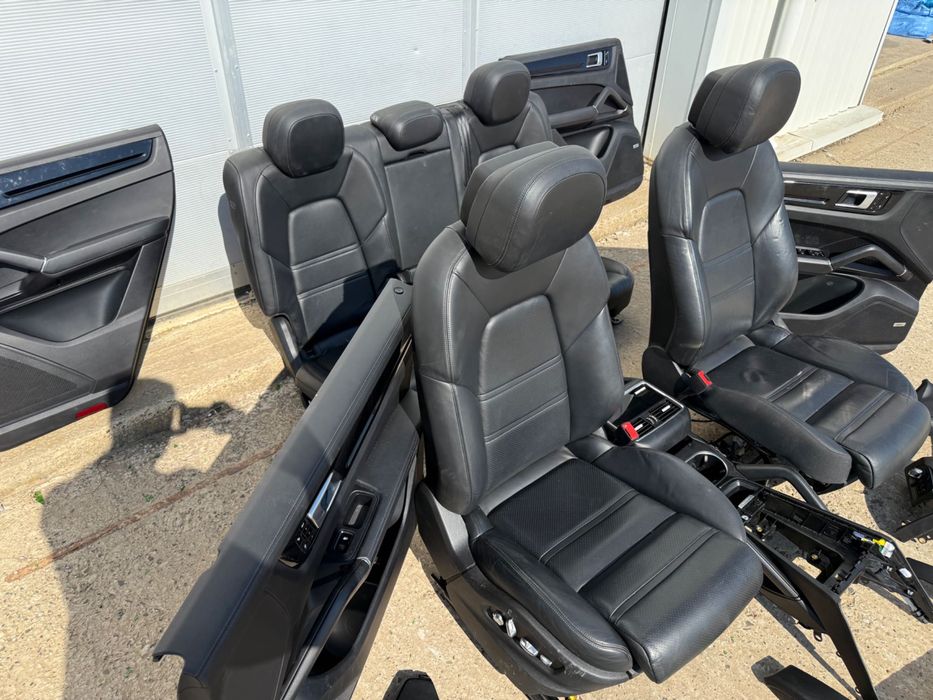 Interior complet Porsche Cayenne 9y racire incalzire fata spate