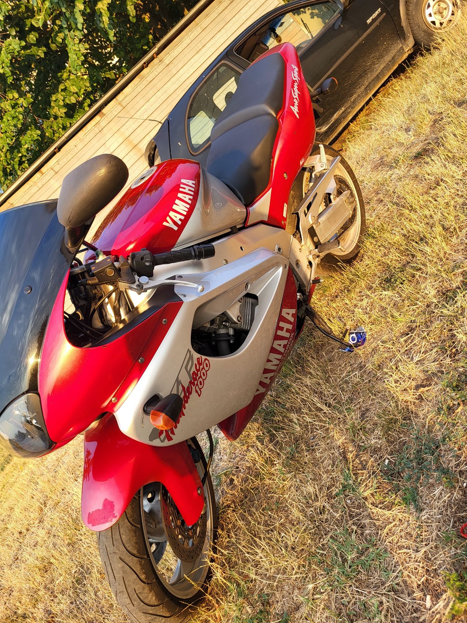 Yamaha YZF 1000 R