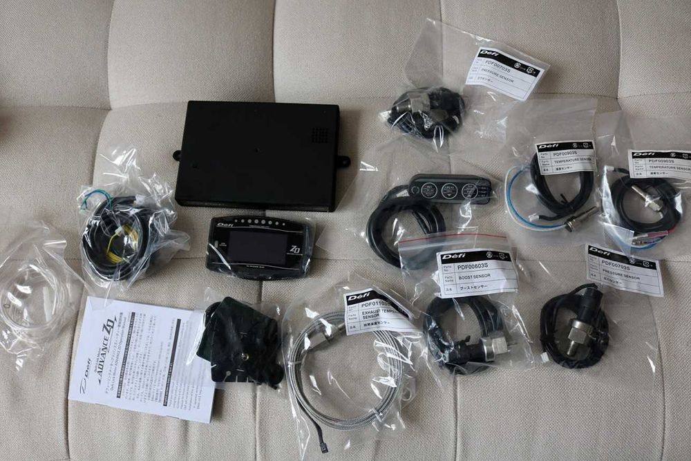 Defi Advance ZD 10 in 1 електронен уред