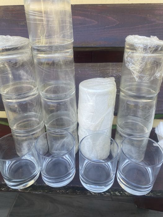 pahare 16 bucati la 50 lei