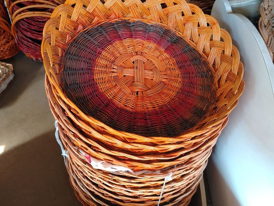 Хар хил турдаги саватлар сотилади ва буюртиа Кабул килинади