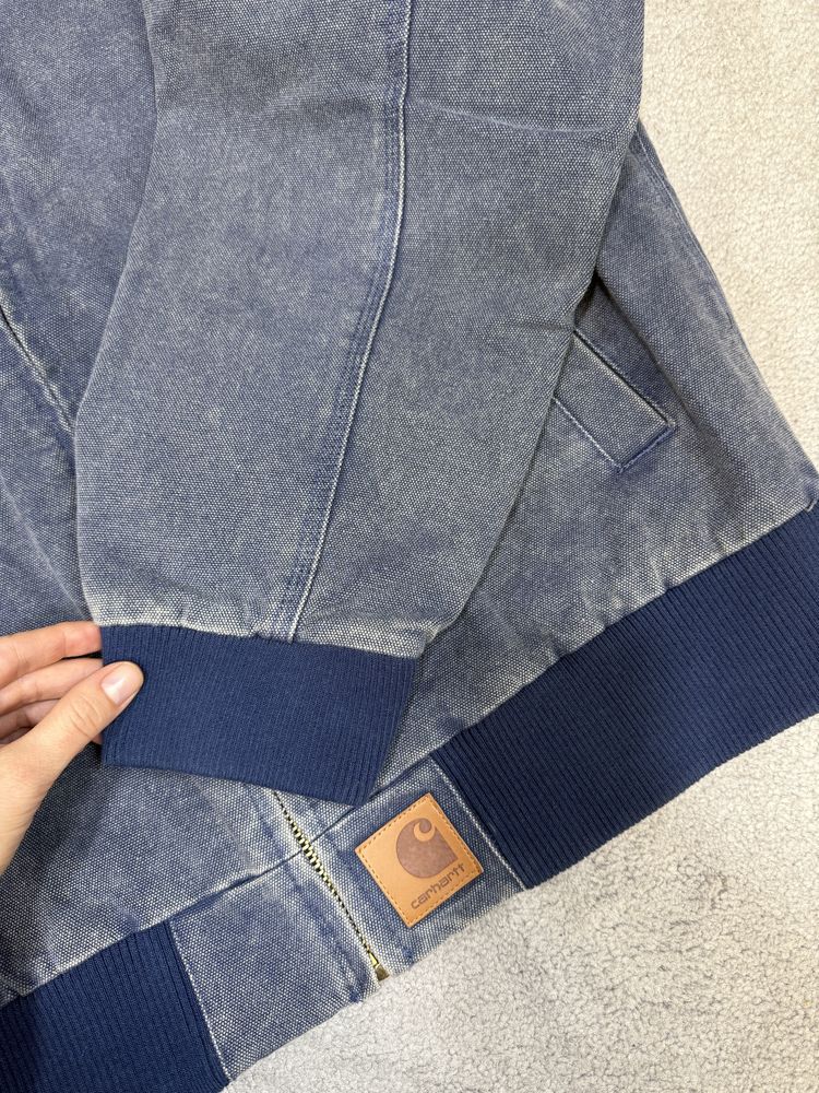 Куртка  carhartt