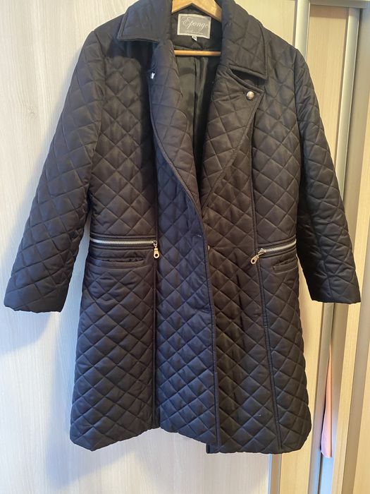 Geacă fâș lung matlasat negru marimea 44