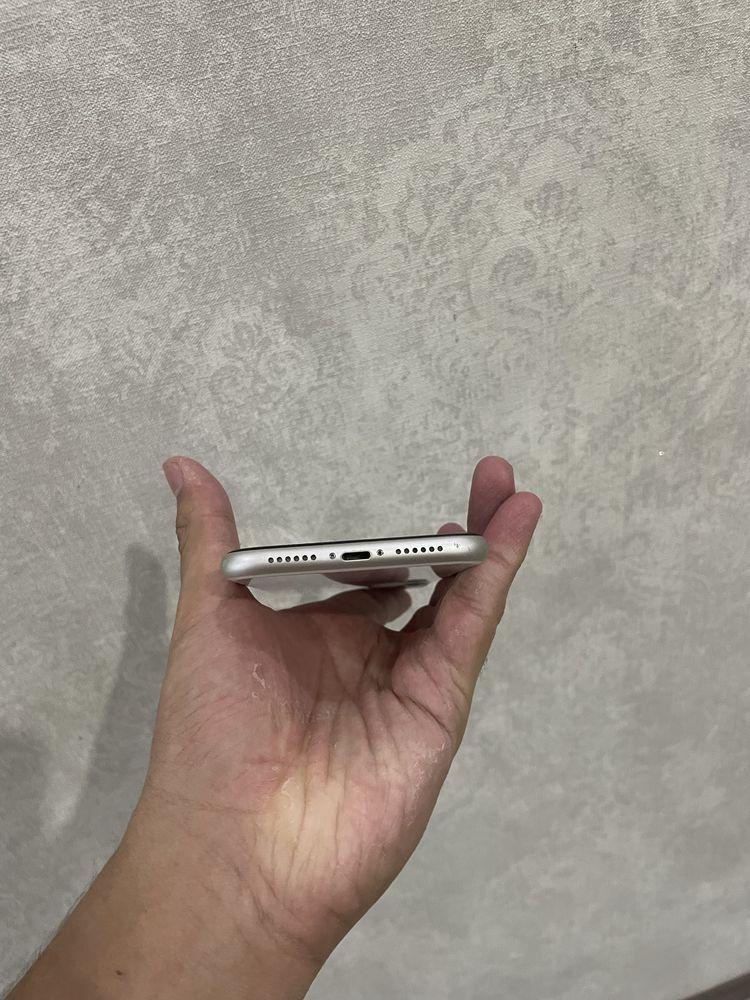 Iphone 11 64gb ideal