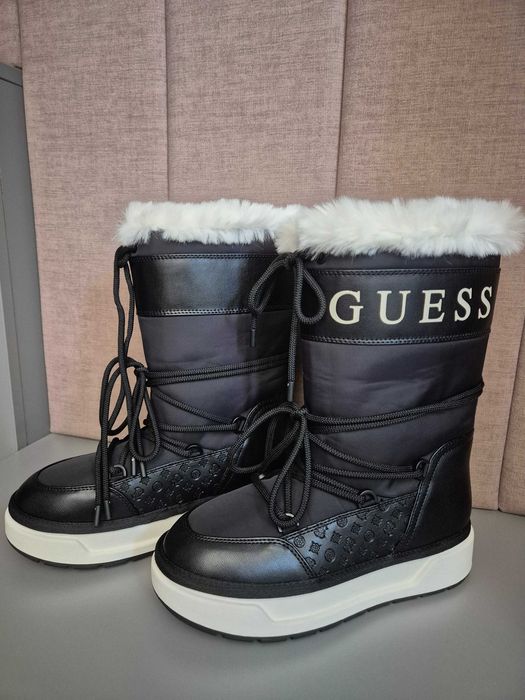 GUESS ботуши 37 номер