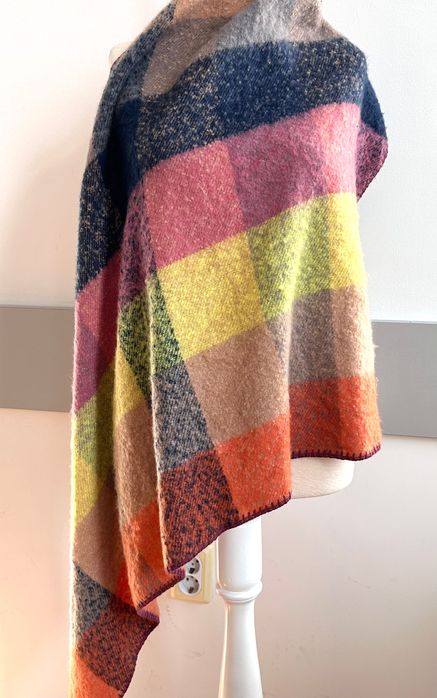 Цветен кариран мек шал Multiblu