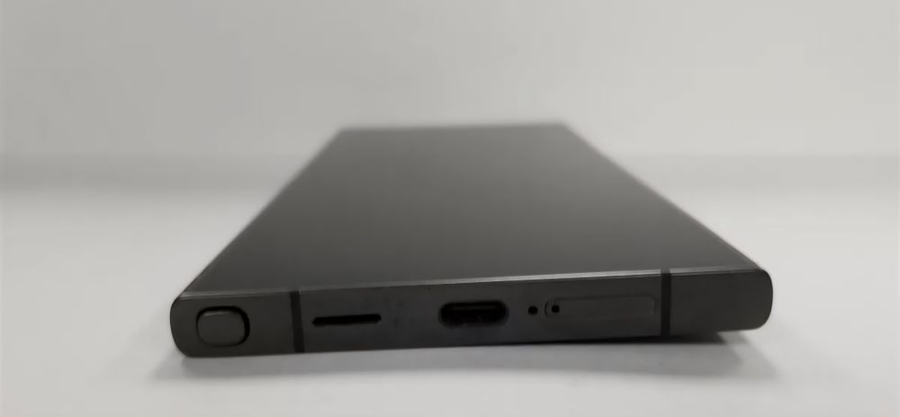 Samsung Galaxy S24 Ultra 512 GB SM‑S928B/DS Titanium –Отлично състояне