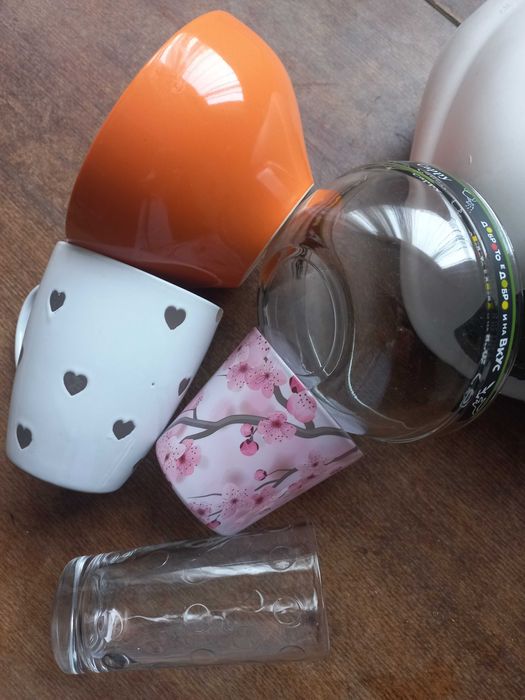 Чаши за вода, чай, купички стъклени и порцеланови