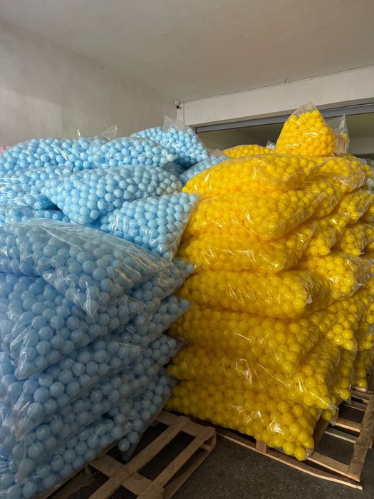 Цветни пластмасови топки за игра - 7см