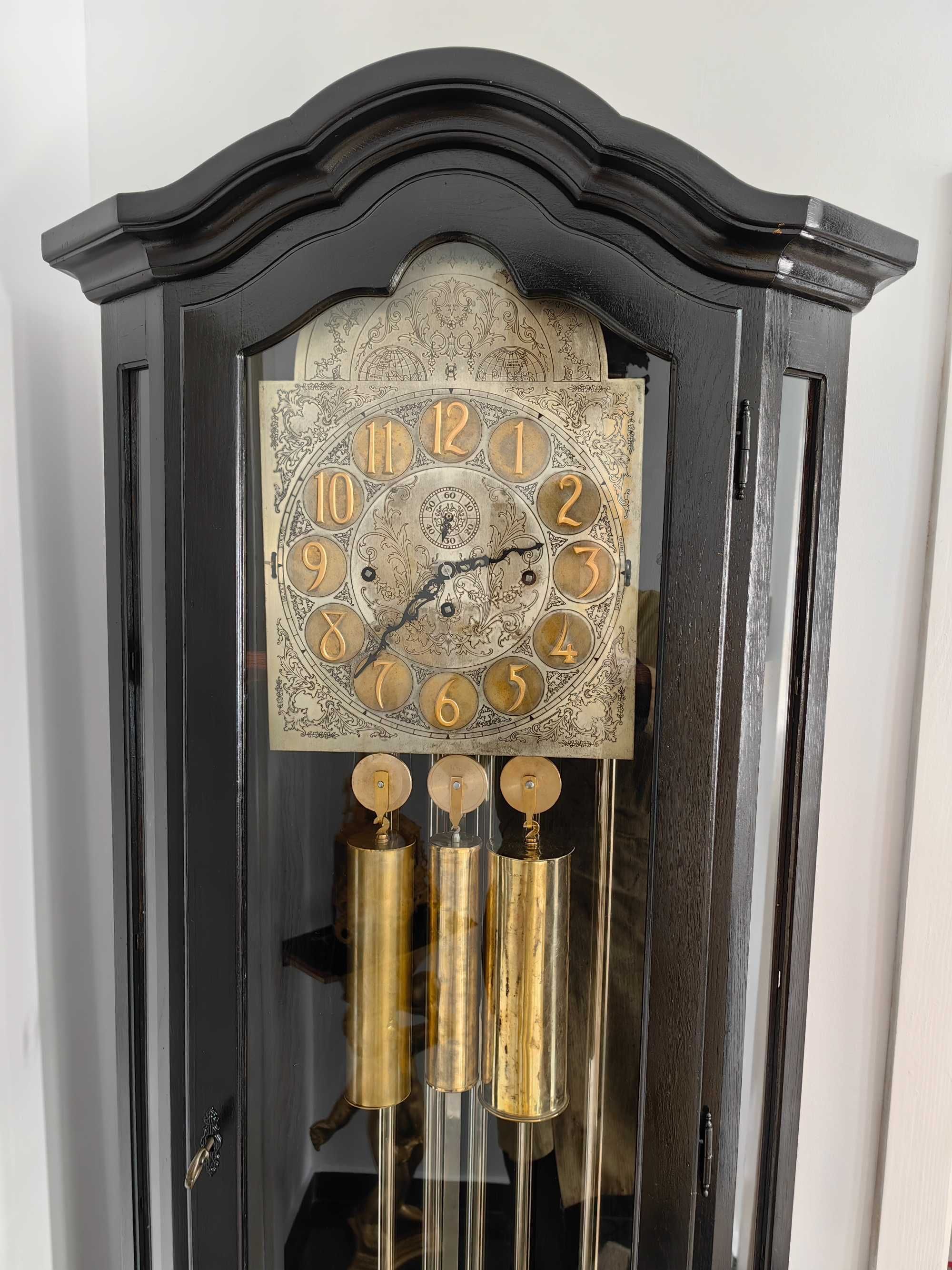 ceas ,pendula de podea,cu tuburi de sunet,marca HERSCHEDE,an 1919