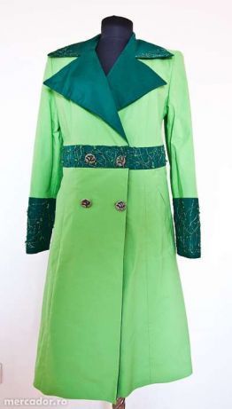 Pardesie pentru femei, Unicate