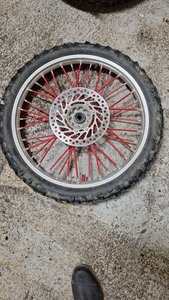 Dezmembrez honda crf 250R