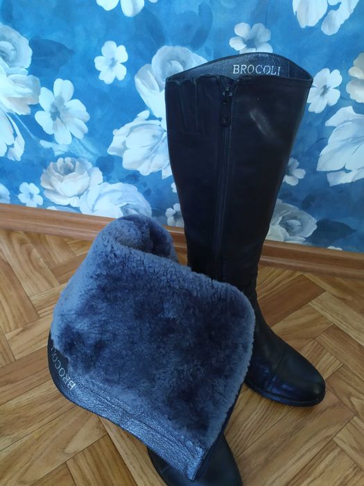 сапоги Кожаные р 38 и шлепки