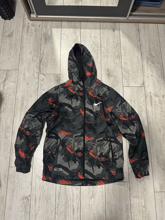 Nike яке, ветровка