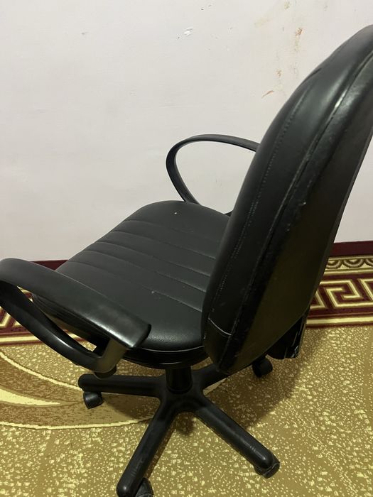 Кресло офисный для работы