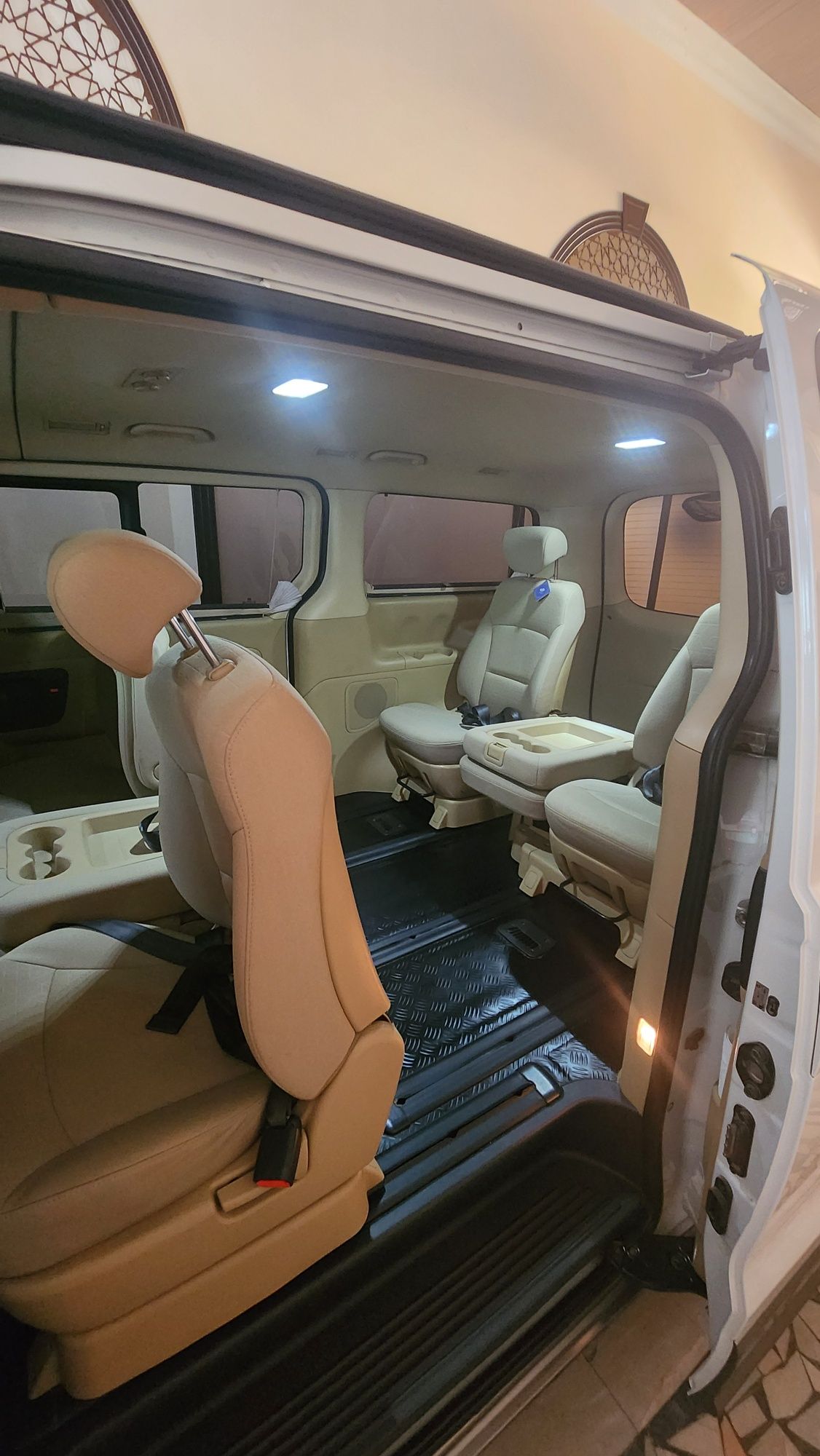 Hyundai Starex H1 Sotiladi! 2019
